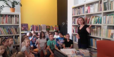 4a poznaje ciekawe książki