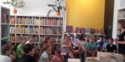 4a poznaje ciekawe książki