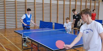 MISTRZOSTWA KALISZA W DRUŻYNOWYM TENISIE STOŁOWYM