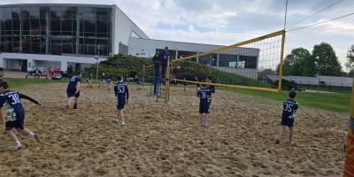 Dziewczęta i chłopcy Mistrzami Kalisza w Plażowej Piłce Siatkowej w ramach Igrzysk Dzieci.