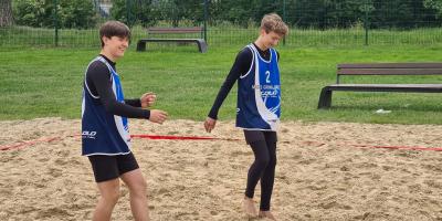 FINAŁ MIASTA KALISZA W PLAŻOWEJ PIŁCE SIATKOWEJ DZIEWCZĄT I CHŁOPCÓW W RAMACH IMS