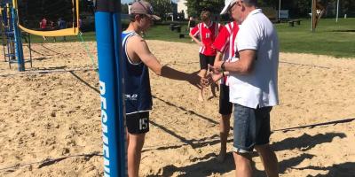 FINAŁ REJONU W PLAŻOWEJ PIŁCE SIATKOWEJ CHŁOPCÓW