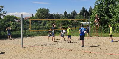 Finał Rejonu w siatkówce plażowej dziewcząt i chłopców. w ramach ID.
