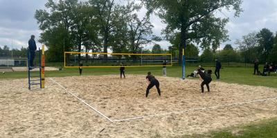 FINAŁ REJONU W SIATKÓWCE PLAŻOWEJ DZIEWCZĄT W RAMACH IGRZYSK MŁODZIEŻY SZKOLNEJ.