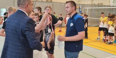 FINAŁ WOJEWÓDZKI W PIŁCE SIATKOWEJ CHŁOPCÓW ID