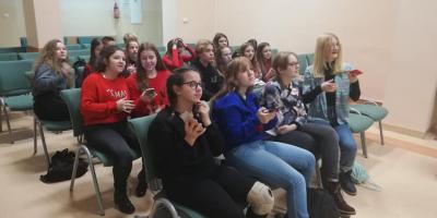 Lekcja języka angielskiego z Amerykanką