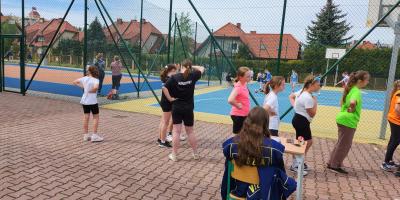 LIGA LA SZKÓŁ PODSTAWOWYCH KLASY IV W RAMACH ID