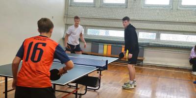 MISTRZOSTWA KALISZA W DRUŻYNOWYM TENISIE STOŁOWYM DZIEWCZĄT I CHŁOPCÓW W RAMACH IMS