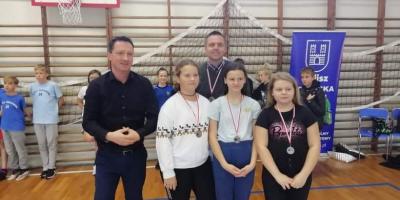 MISTRZOSTWA KALISZA W DRUŻYNOWYM TENISIE STOŁOWYM - IGRZYSKA DZIECI
