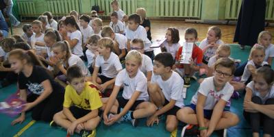 Roztańczony Dzień Nauczyciela w klasach 4 – 6