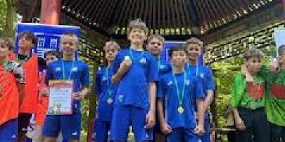 Sztafetowe biegi przełajowe – bardzo dobre wyniki naszych reprezentantów!