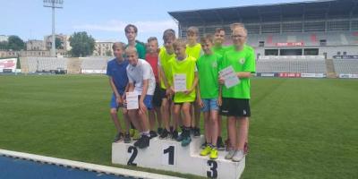 SZKOLNE ZAWODY LEKKOATLETYCZNE