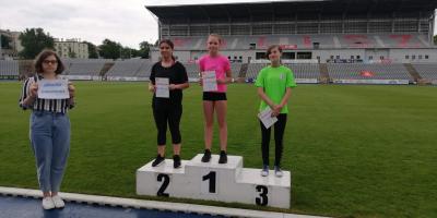SZKOLNE ZAWODY LEKKOATLETYCZNE