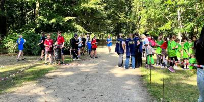 SZTAFETOWE BIEGI PRZEŁAJOWE