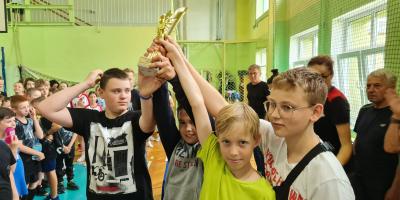 V MEMORIAŁ STANISŁAWA SIKORSKIEGO W MINISIATKÓWCE DZIEWCZĄT I CHŁOPCÓW