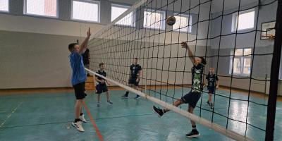 Wicemistrzowie Kalisza w siatkówce chłopców w ramach Igrzysk Dzieci