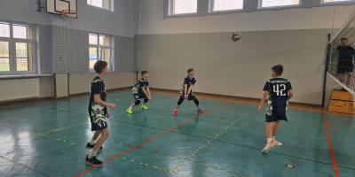 Wicemistrzowie Kalisza w siatkówce chłopców w ramach Igrzysk Dzieci
