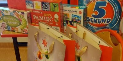 "Wszyscy Wszystkim Ślą Życzenia" - Powiatowy Konkurs Plastyczny